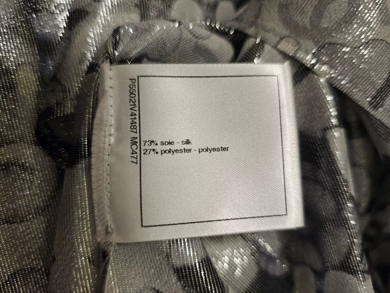 Chanel Cat Logo Silk Sleeveless Top-yf