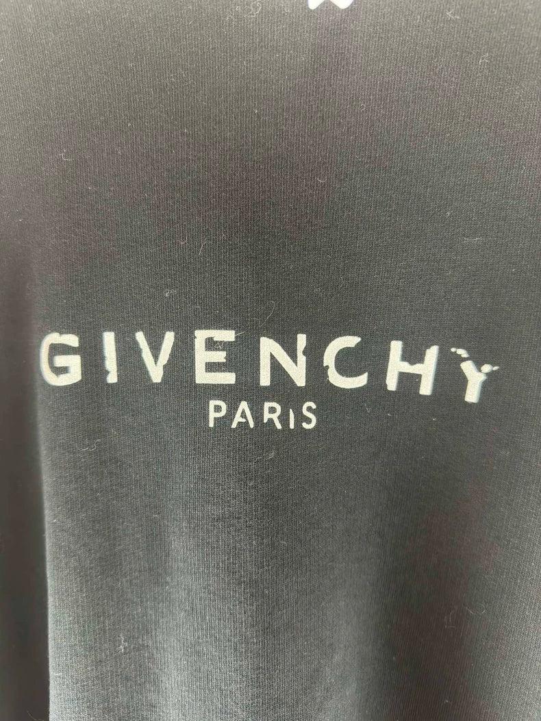 Givenchy Crewneck Sweatshirt in Black