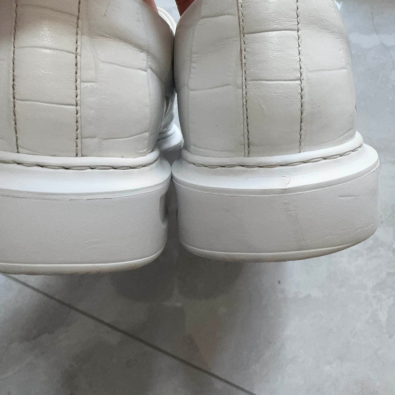 Louis Vuitton White Fashion Sneakers for Men 0079
