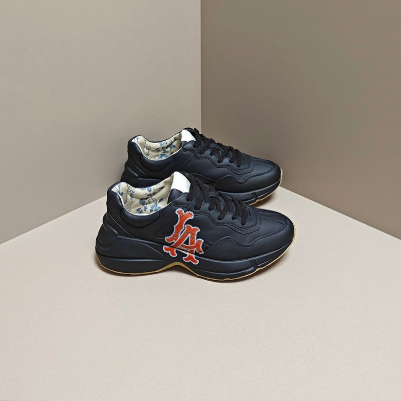 Gucci Rhyton Black Leather Low-Top Sneakers 0079