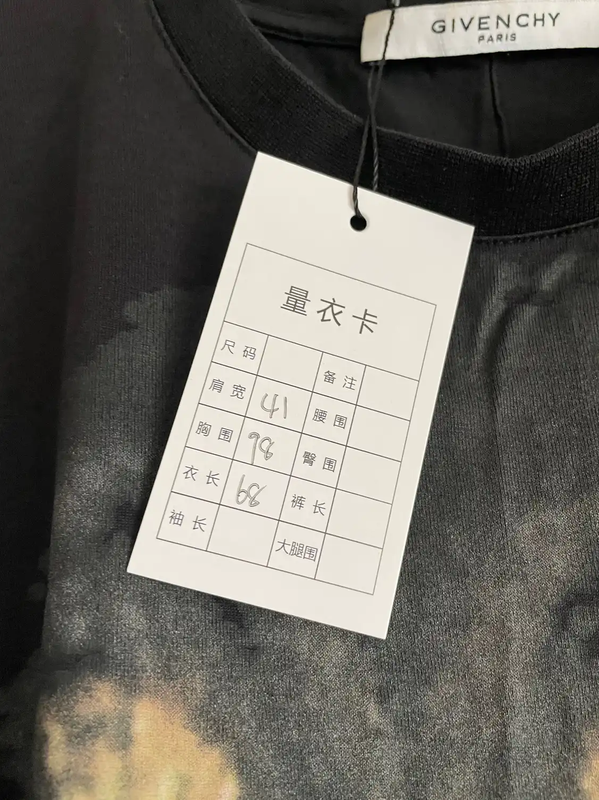 Givenchy Black Men’s Graphic T-Shirt 0089