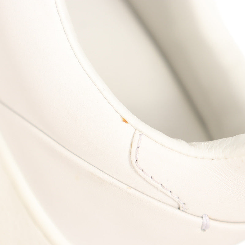 Louis Vuitton White Round-Toe Sneakers 0079