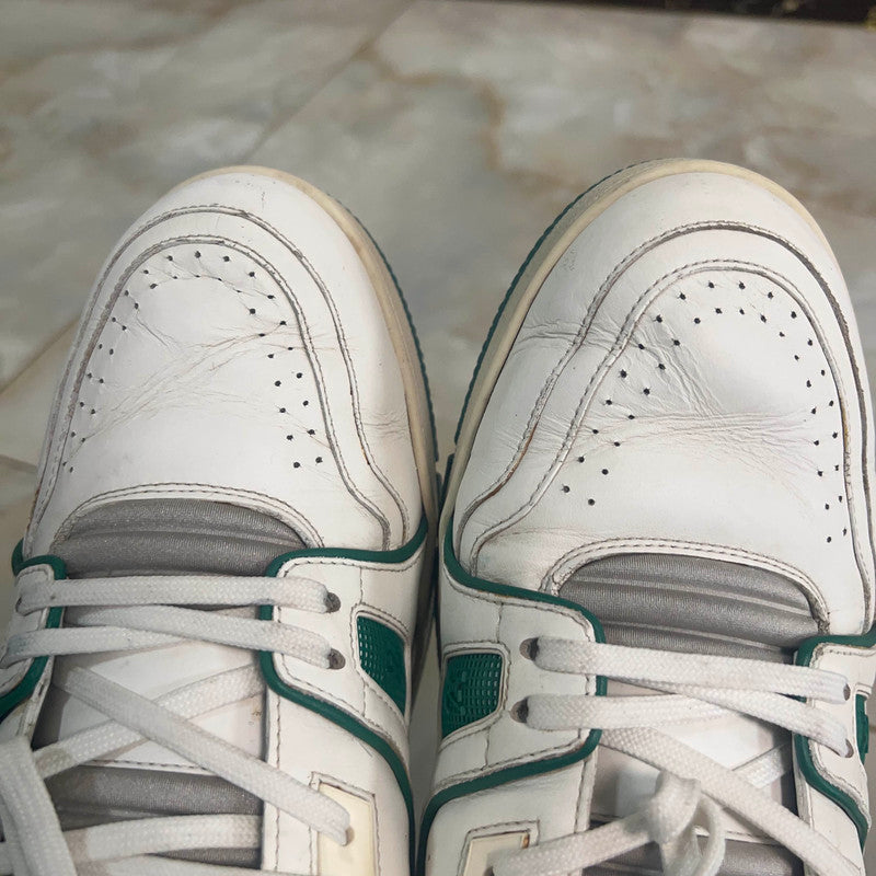 Louis Vuitton Casual Low-Top Sneakers in White Green 0079