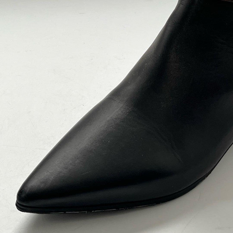 Louis Vuitton Pointed Toe Ankle Boots 0079