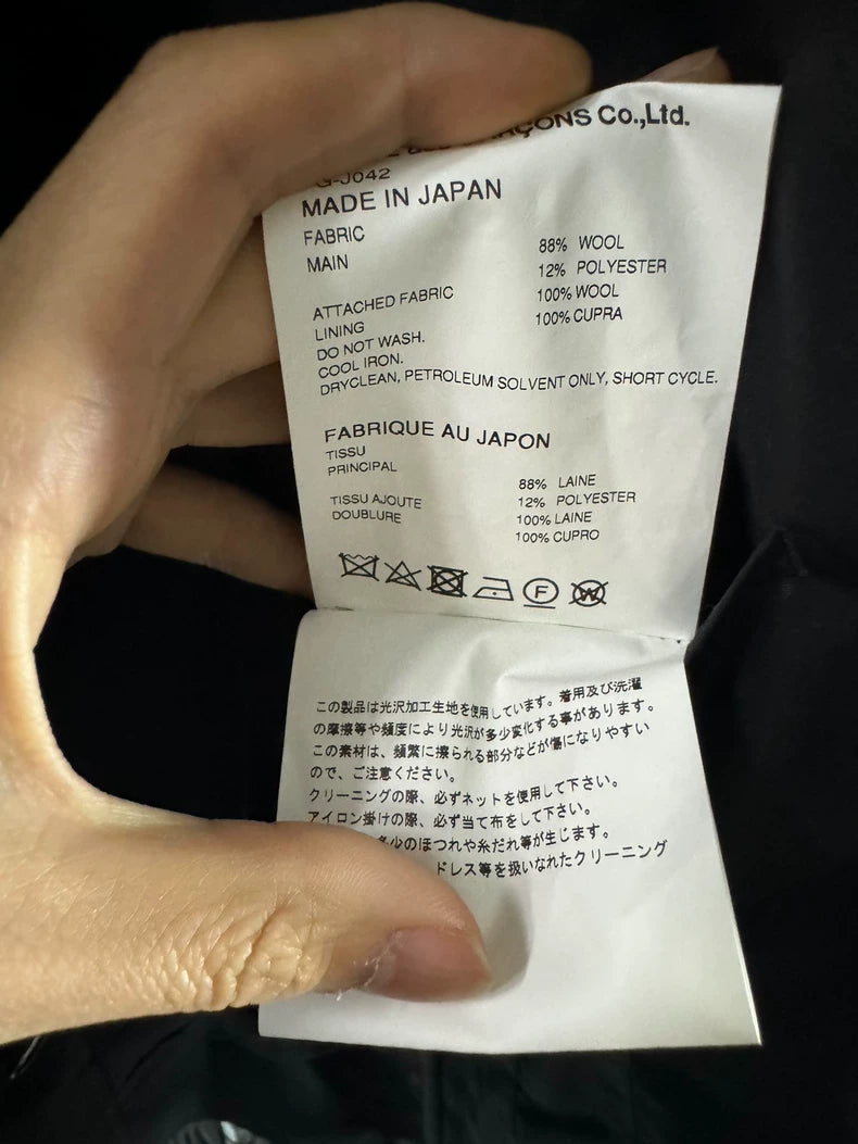 COMME des GARCONS Wool Deconstructed Blazer