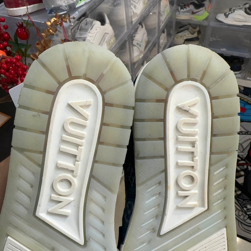 Louis Vuitton Denim Low Top Sneakers for Men 0079