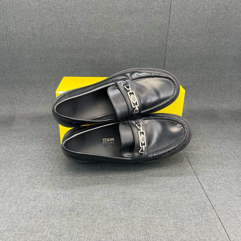 Gucci Black Leather Comfortable Loafers for Men 0079