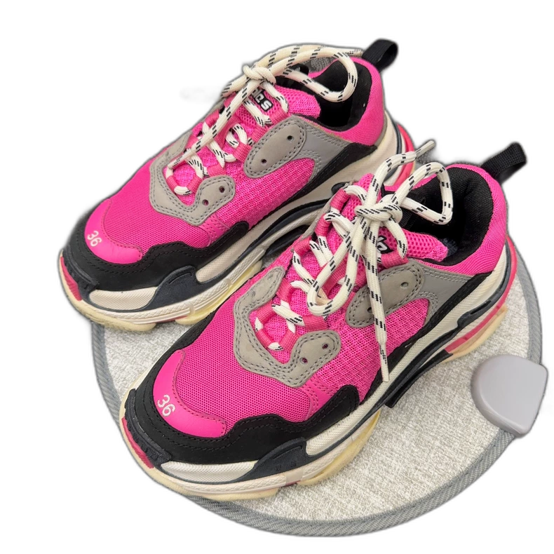 BALENCIAGA Triple S スニーカー 36 ピンク BALENCIAGA Triple S スニーカー 36 ピンク ピンク系 BALENCIAGA