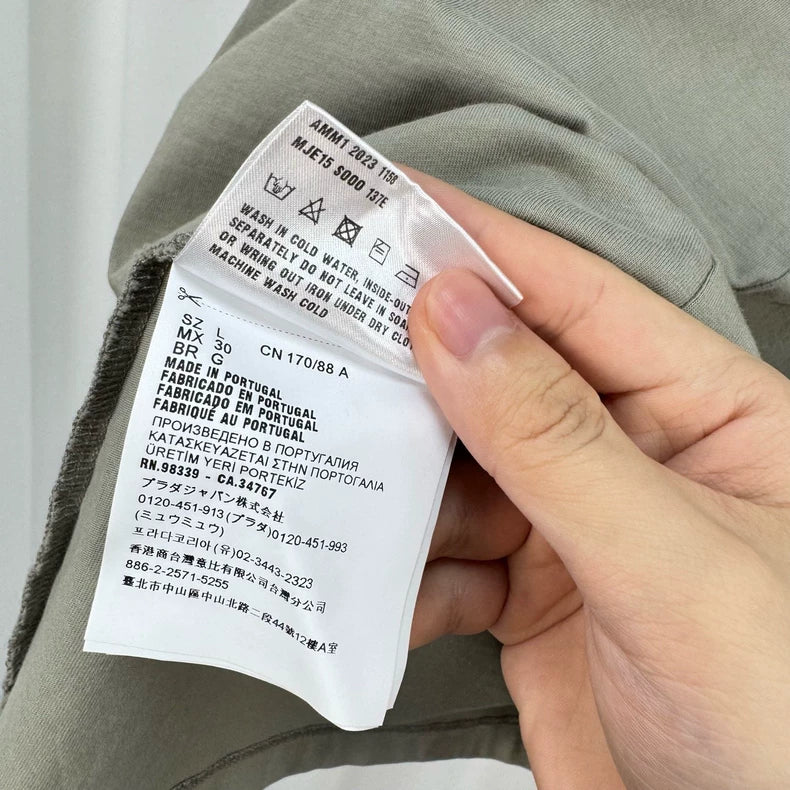 Miu Miu Embroidered Letter Sleeveless Top-yf