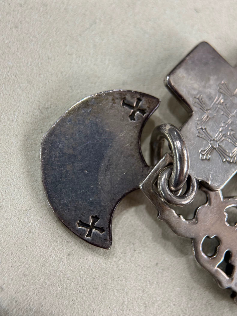 Chrome Hearts Three-Element White Diamond Pendant-yf