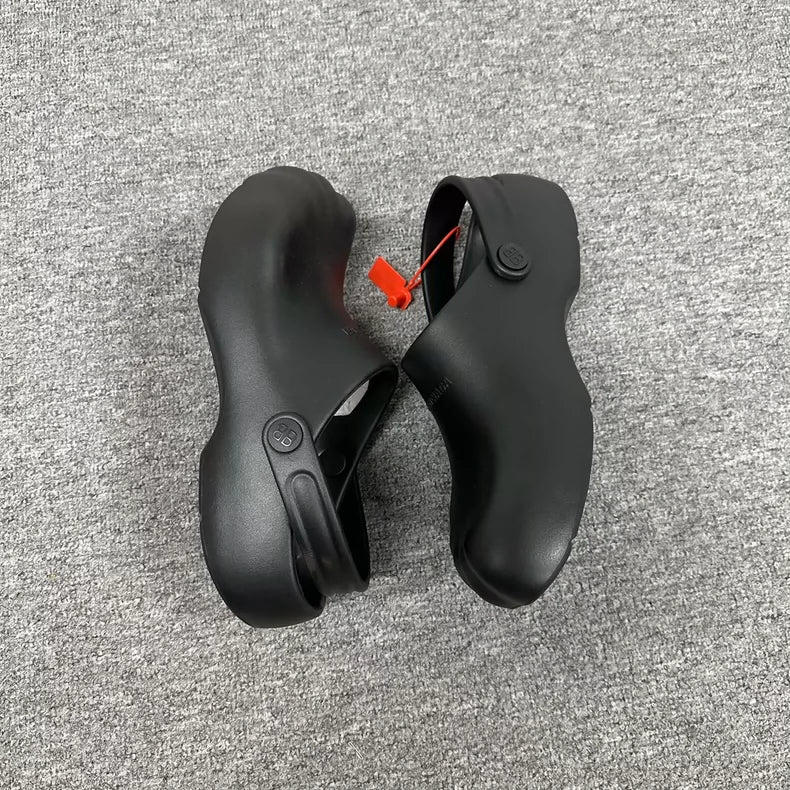 Balenciaga Thumb Mule Clogs Size 41