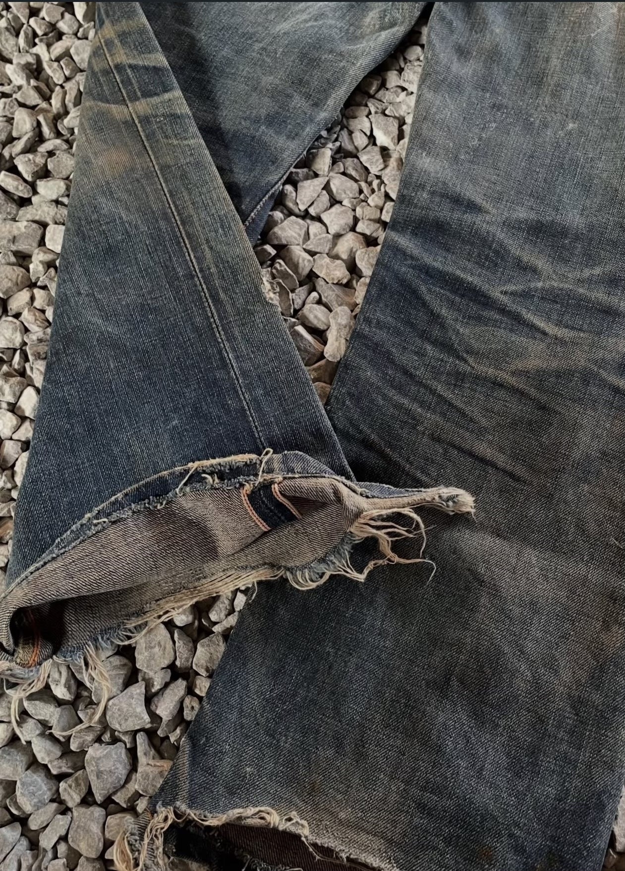 Vintage 1990s-2000s Levi's 201 Jeans