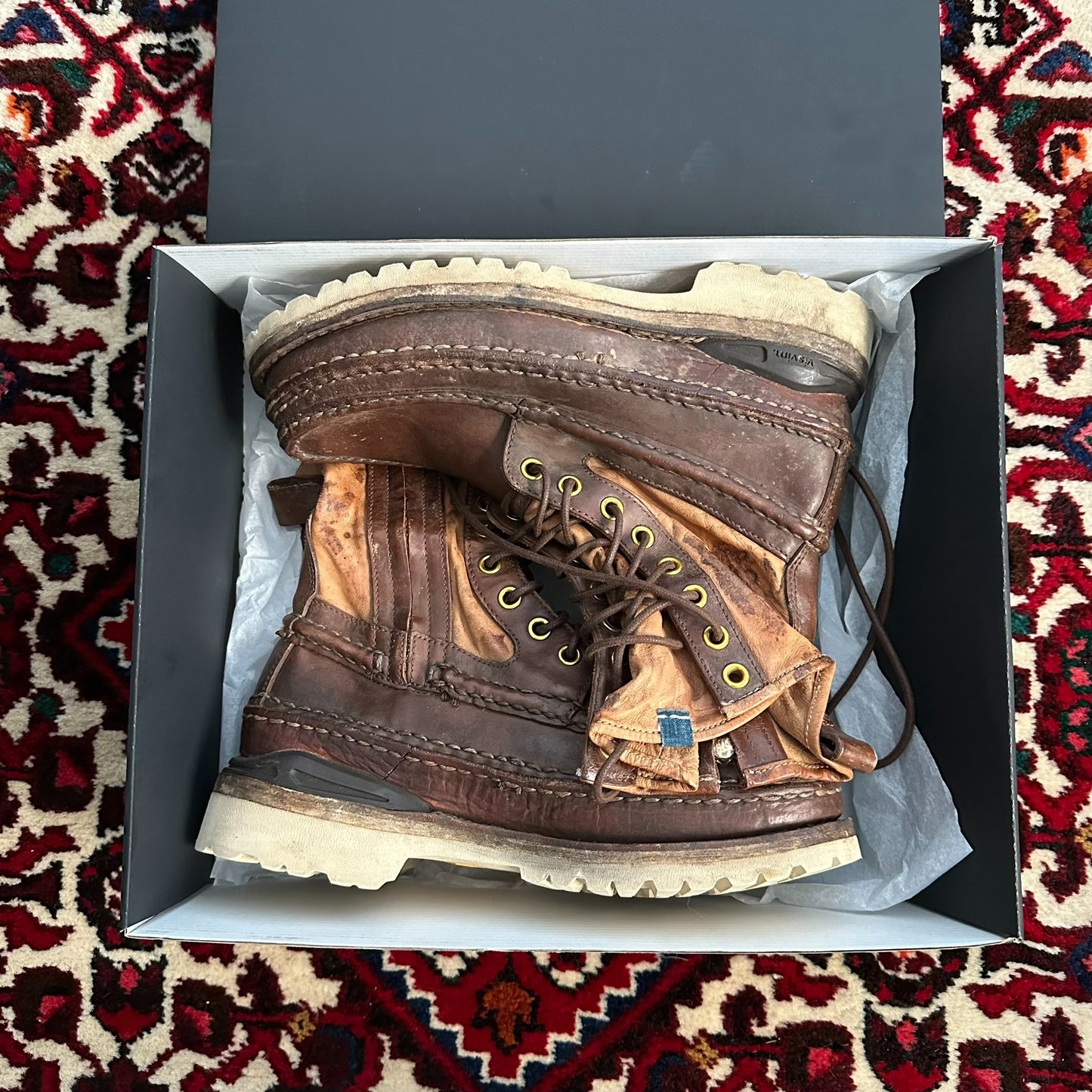 visvim grizzly boots 20ss size 10