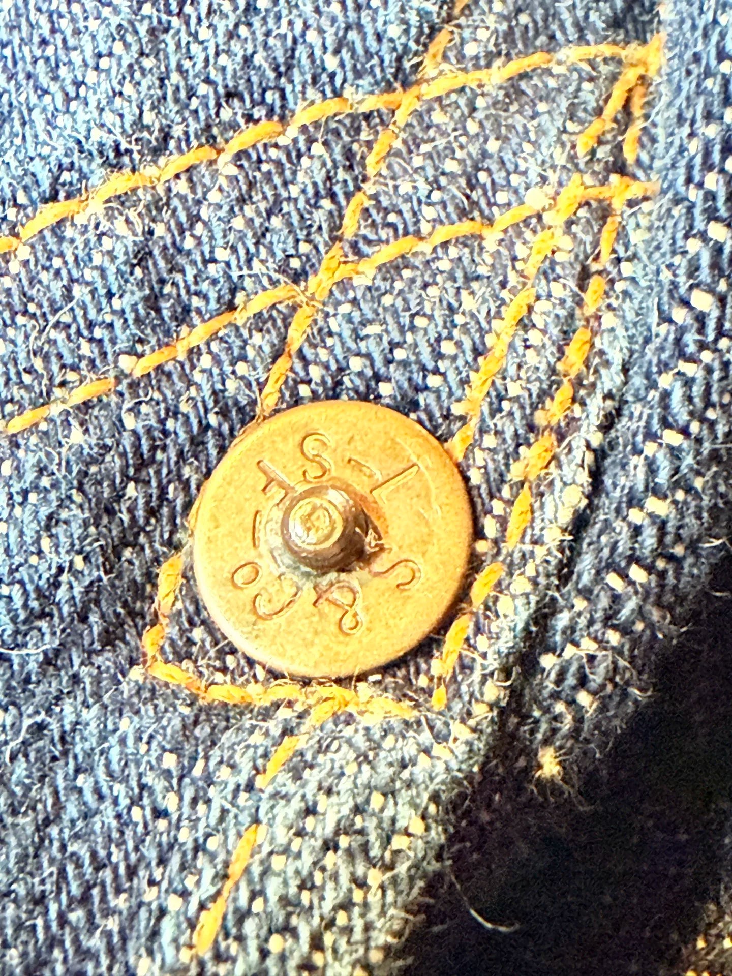 LVC 201 555 Factory Copper Button Selvedge
