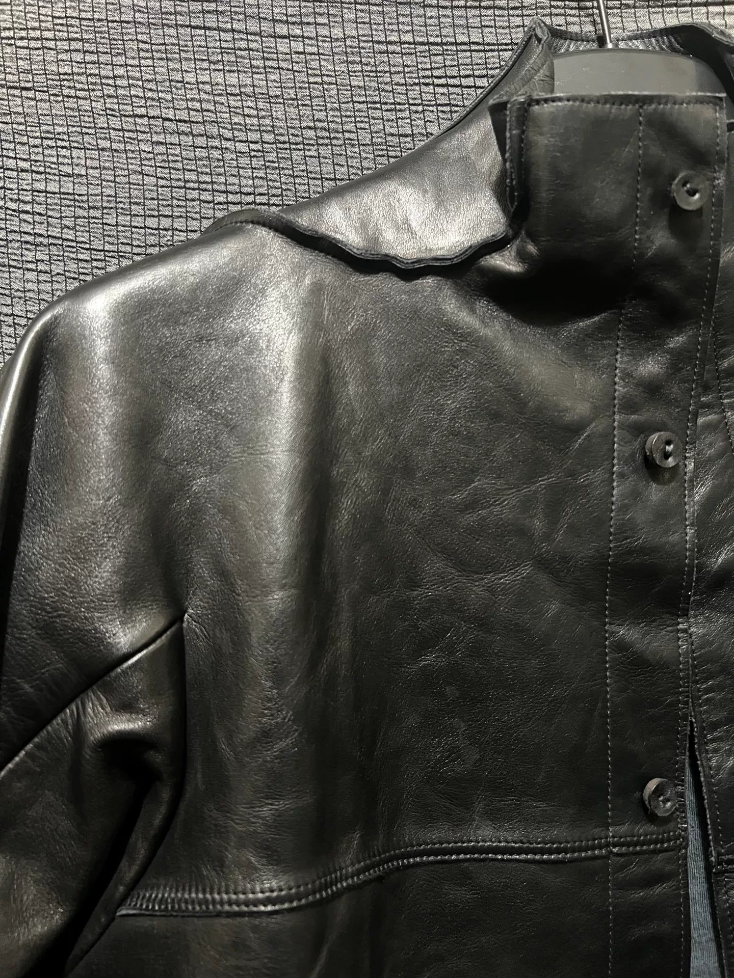 d hygen leather jacket with distinctive style