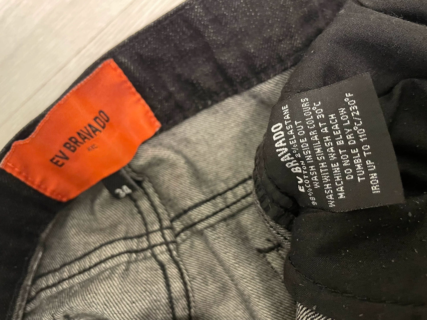 ev bravado distressed black denim jeans size 34