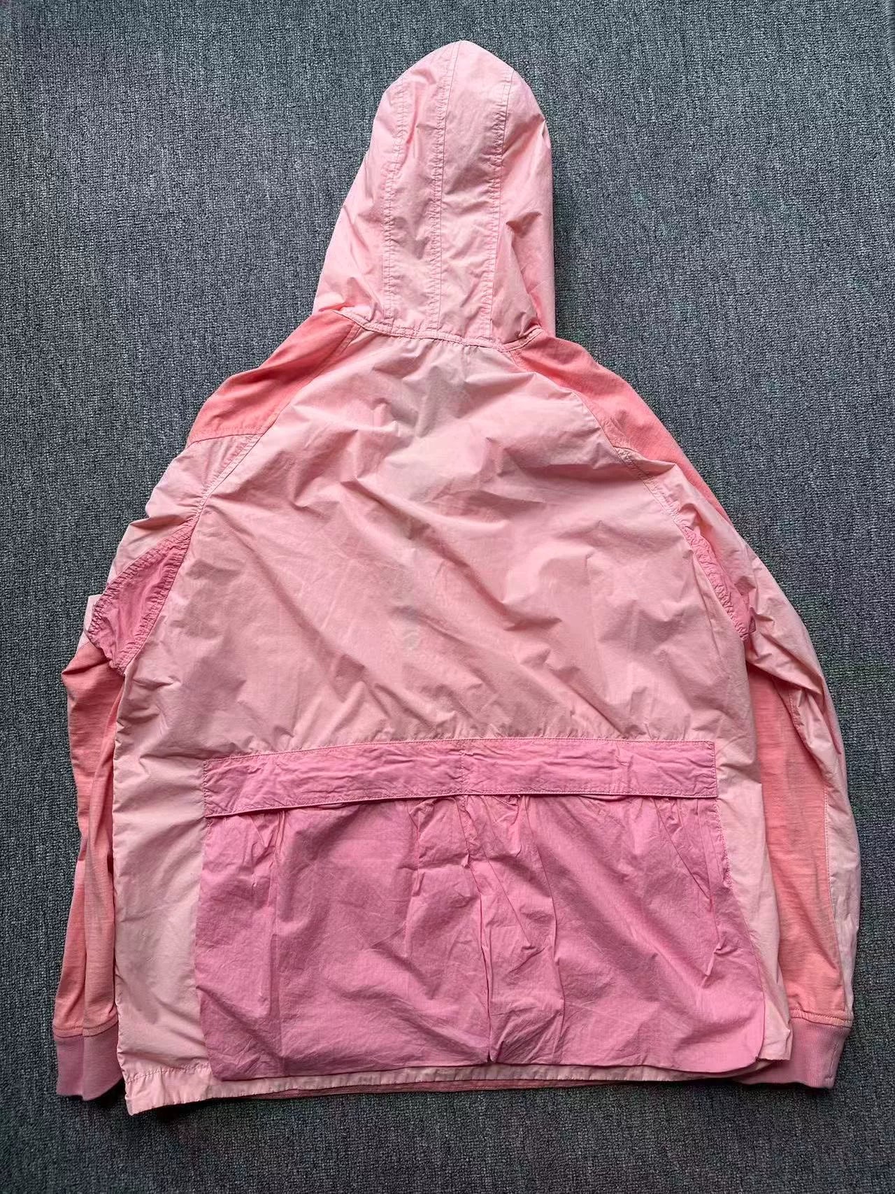 stone island half-zip jacket in light pink