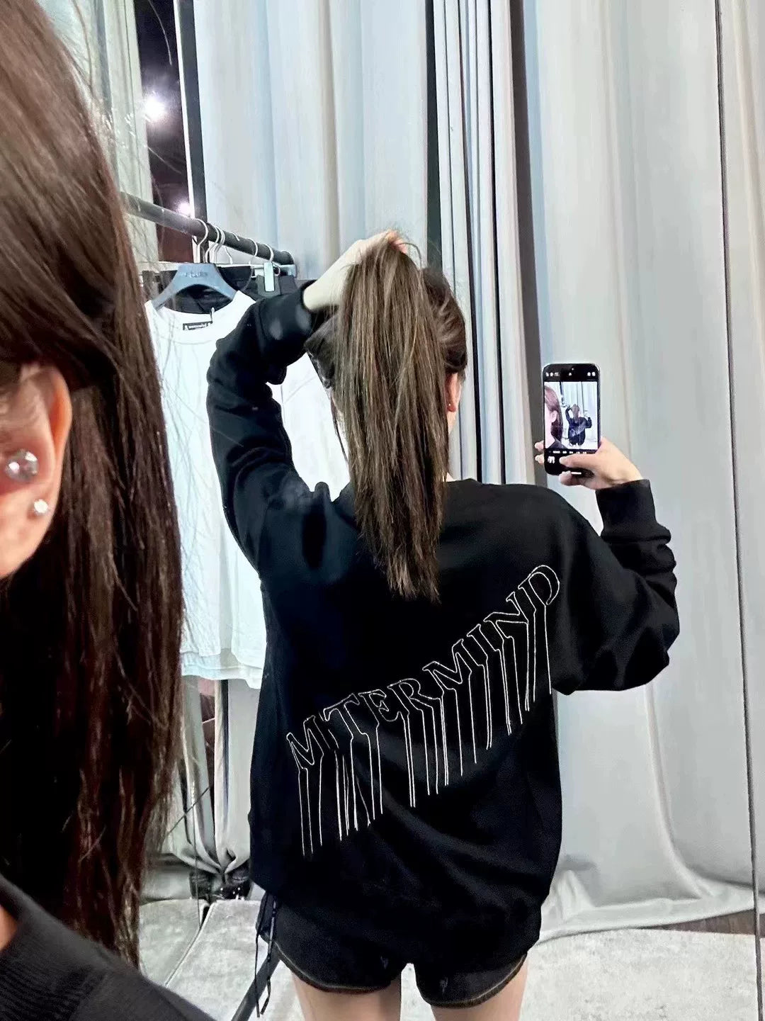 mastermind world embroidered crewneck sweatshirt