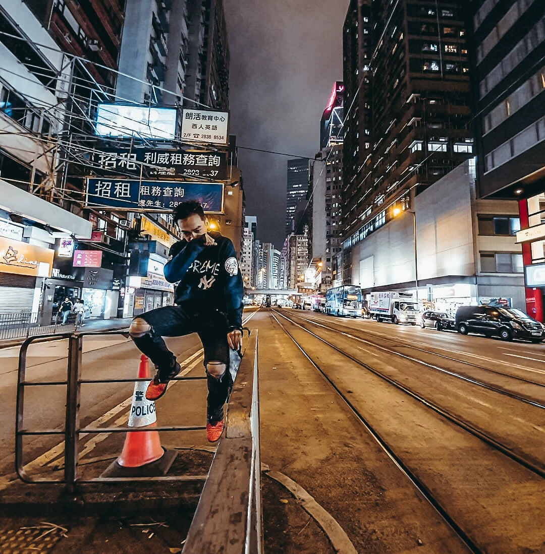 supreme x yankees hooded sweatshirt black