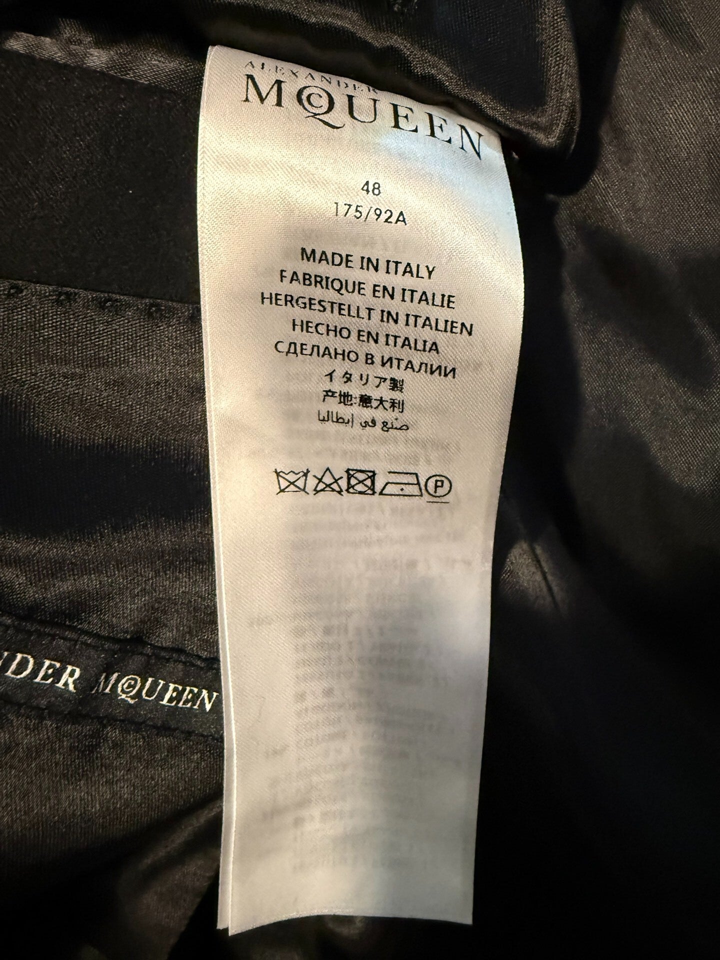 Alexander McQueen Stylish Fitted Coat