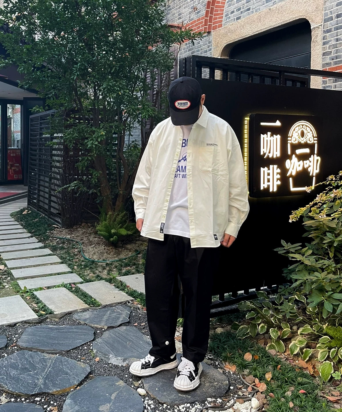 neighborhood dad cap in black color