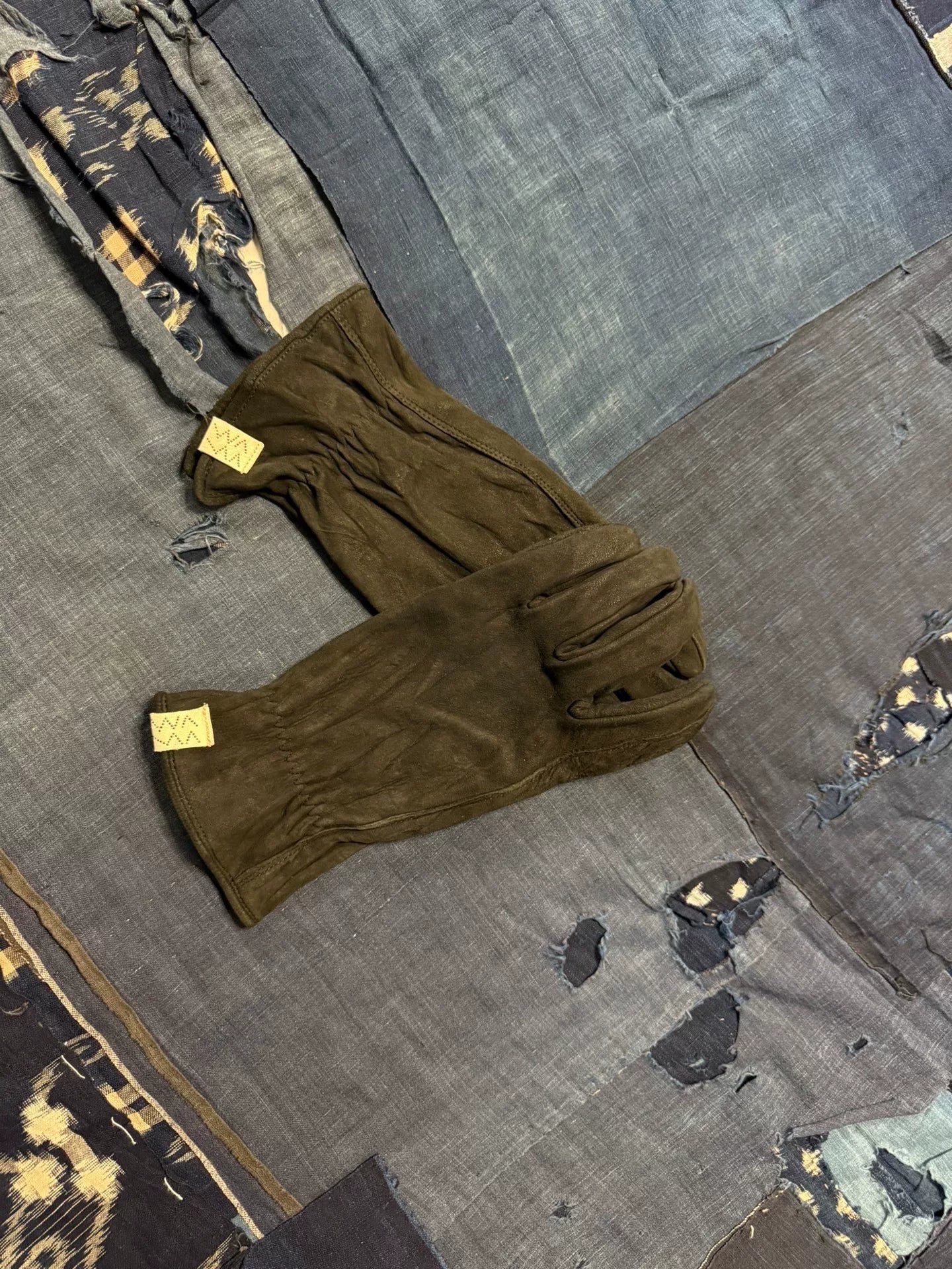 VISVIM 23AW Suede Leather Gloves
