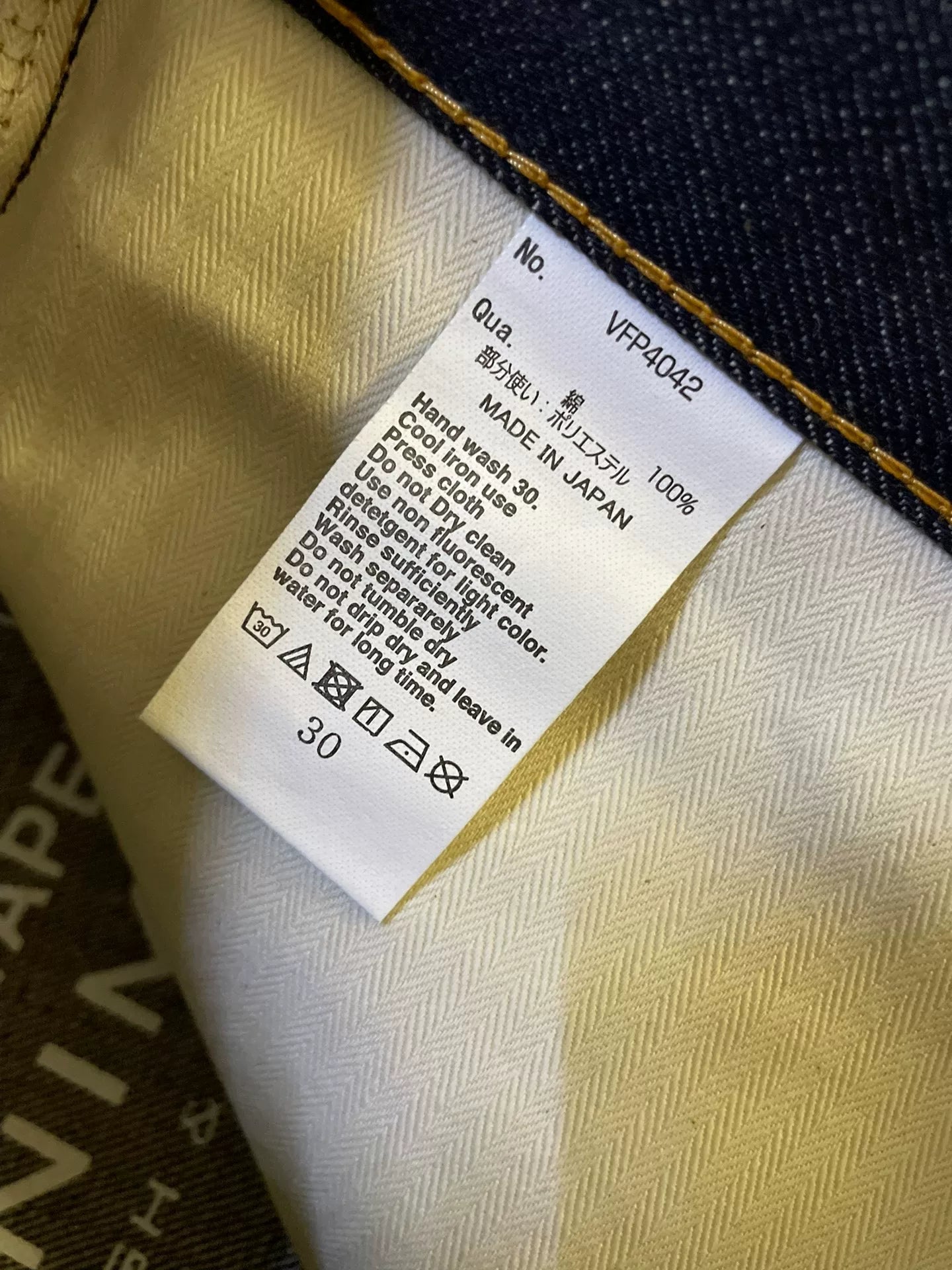 denim by vanquish & fragment embroidered jeans