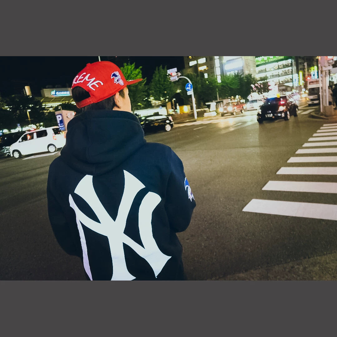 supreme x yankees hooded sweatshirt