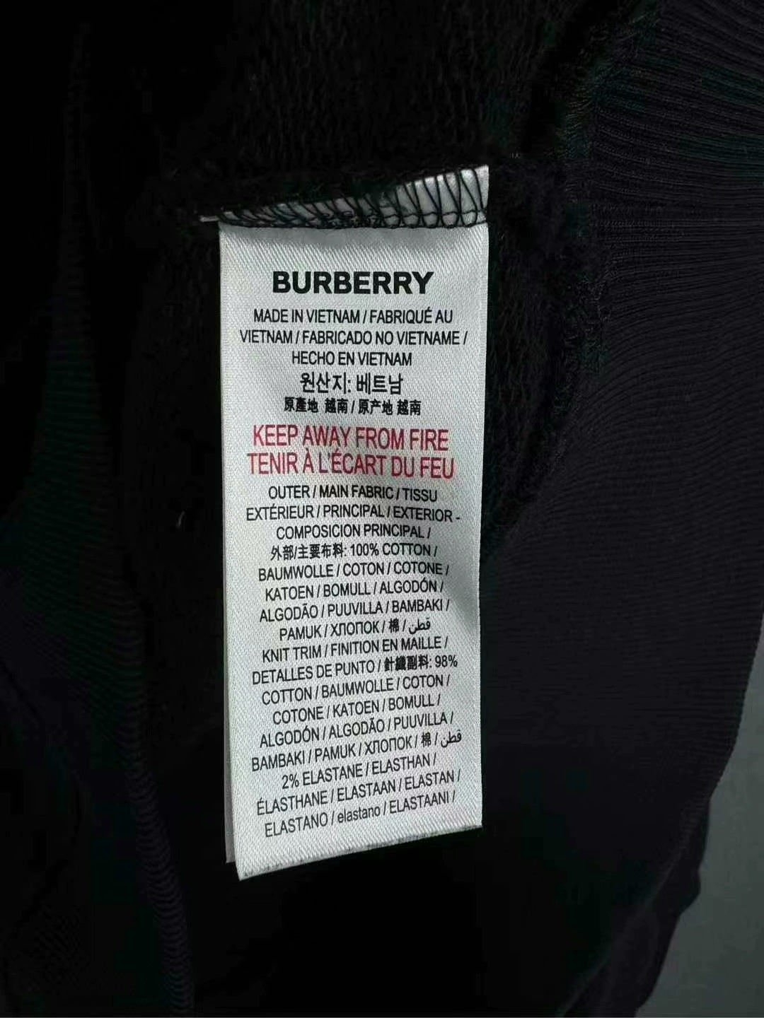 burberry logo knit sweatshirt in black