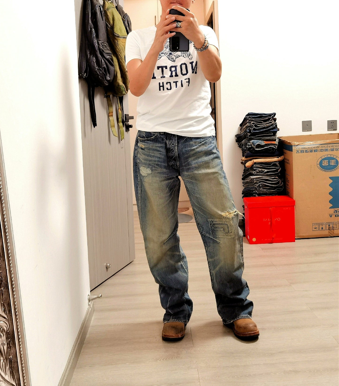 Vintage Wide-Leg Straight Jeans Japan
