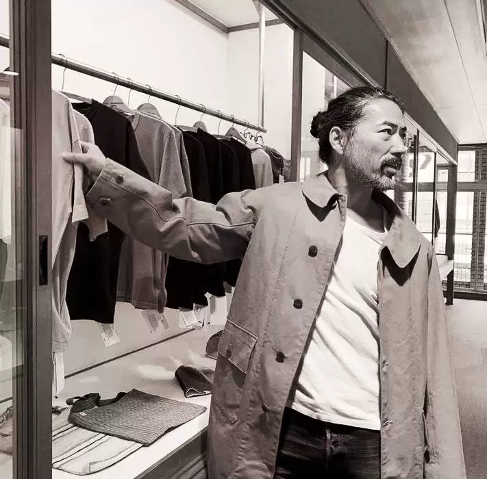 visvim magasin coat in black wool