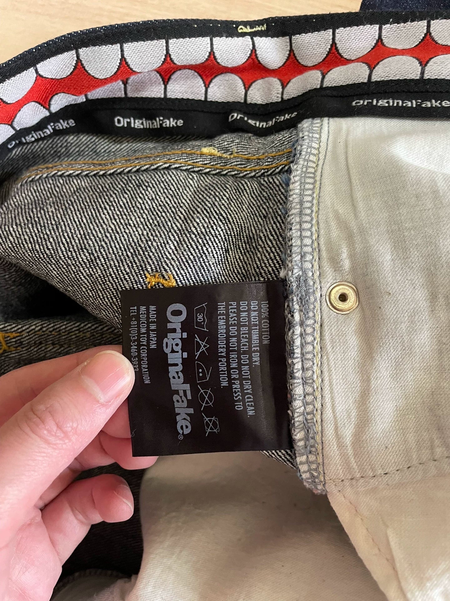 originalfake red tag white denim pants