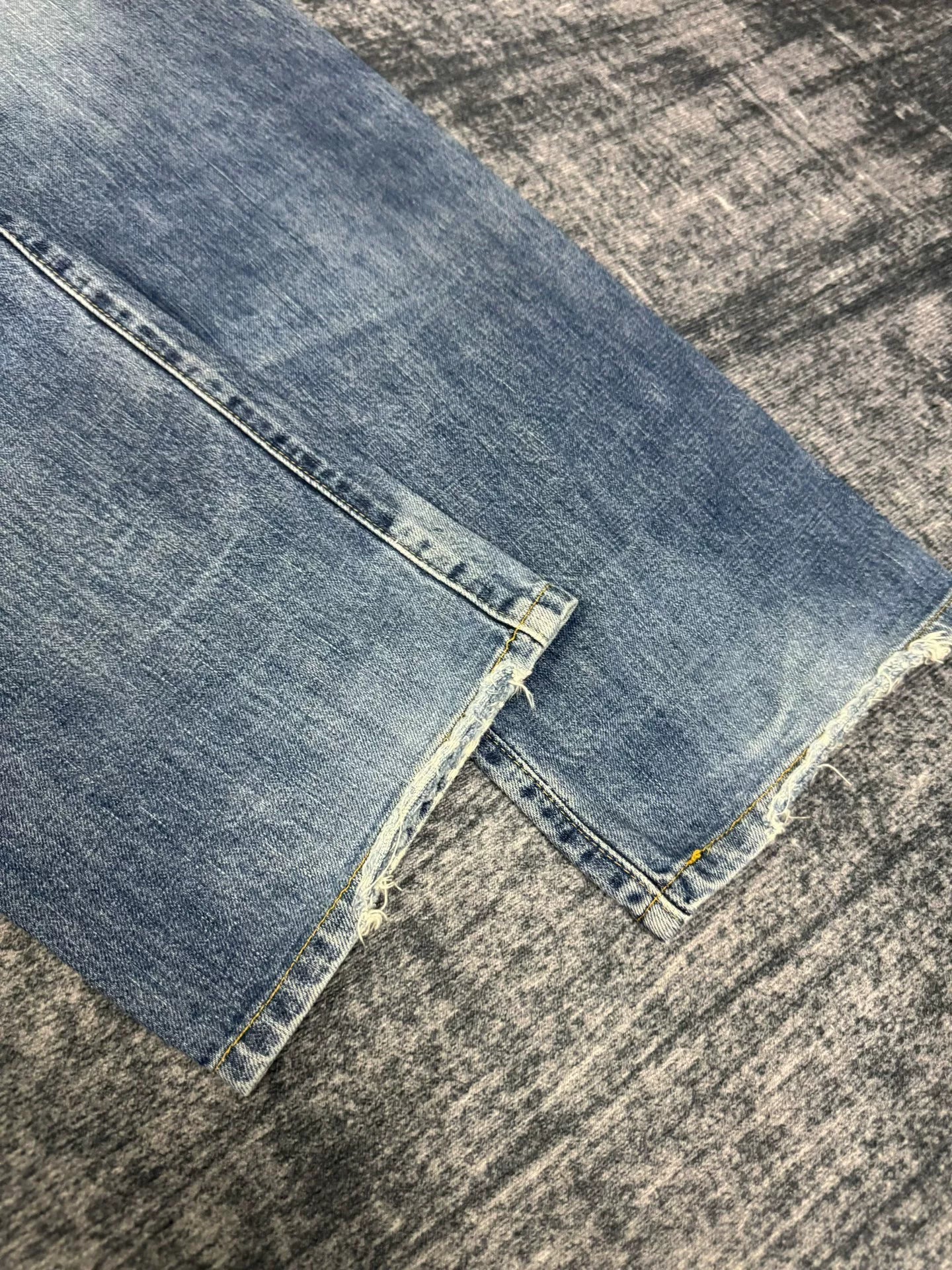 Vintage Levis 702XX LVC 00s Jeans