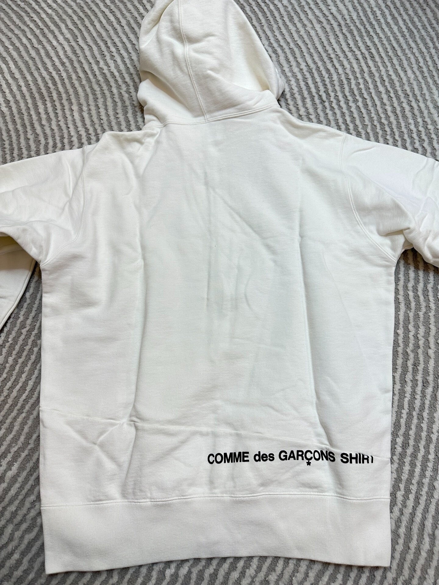 supreme X cdg collaboration white hoodie