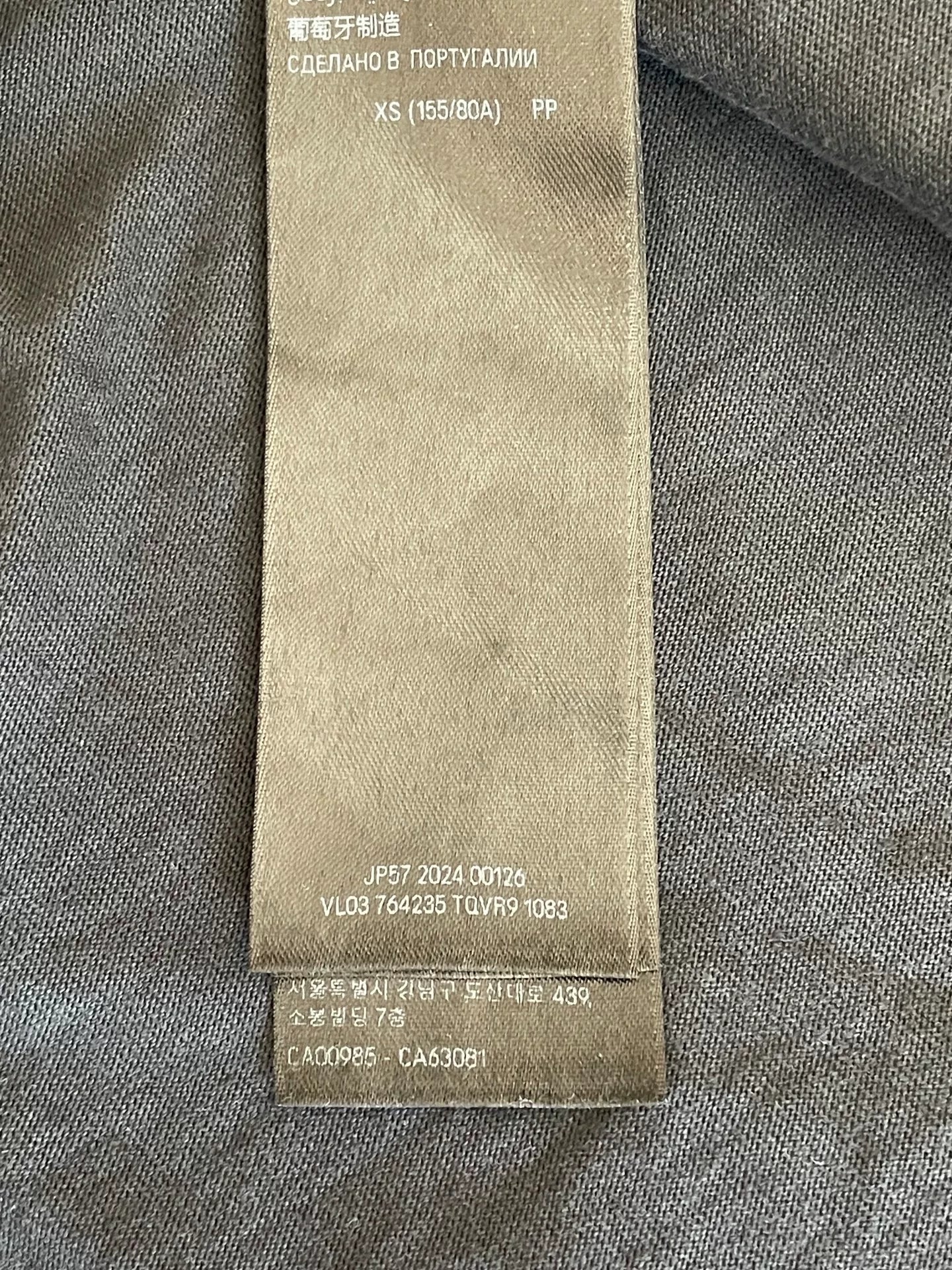 Balenciaga 24SS Black Distressed Statue T-shirt
