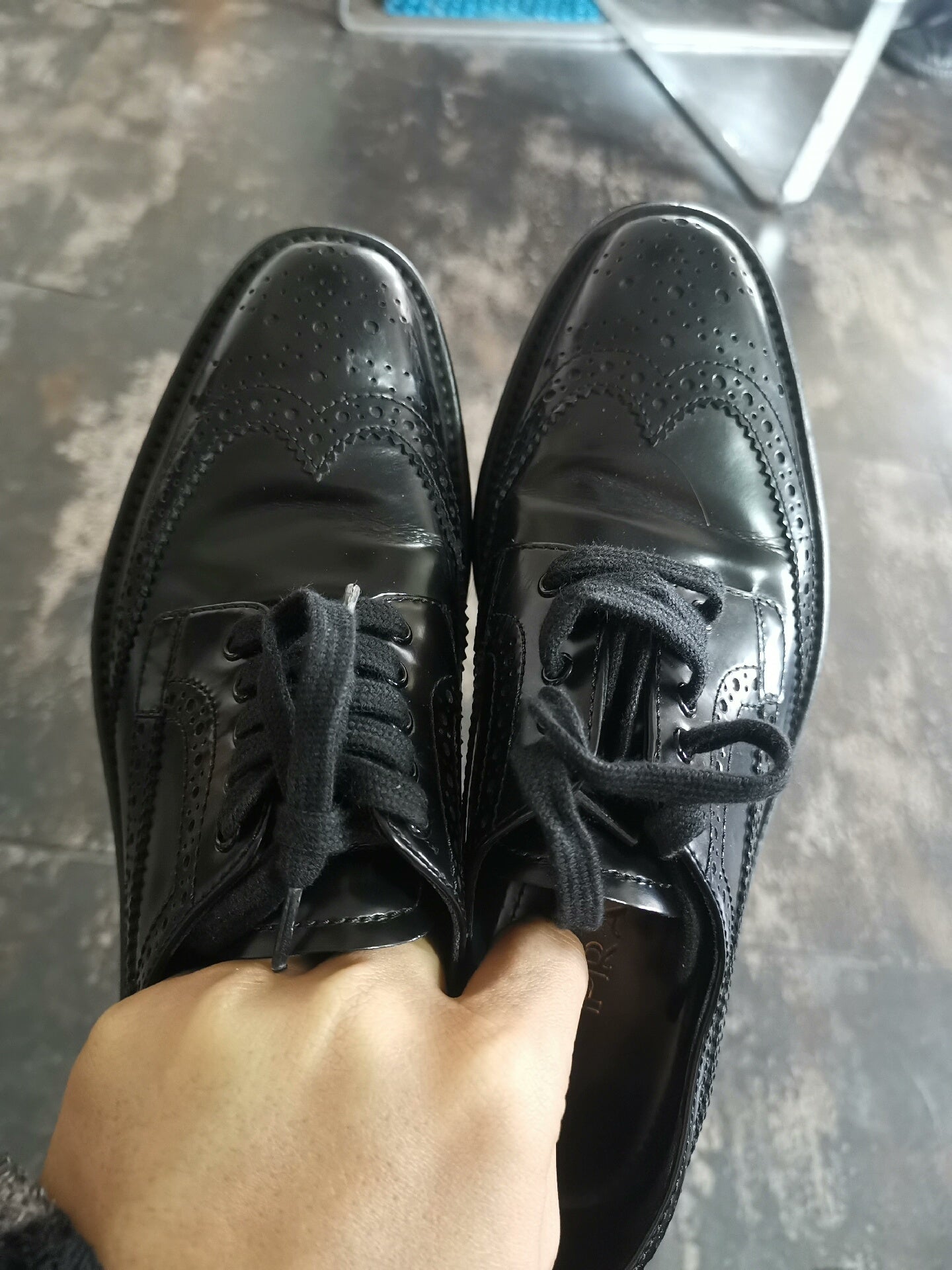 PRADA Black Low-Top Leather Shoes