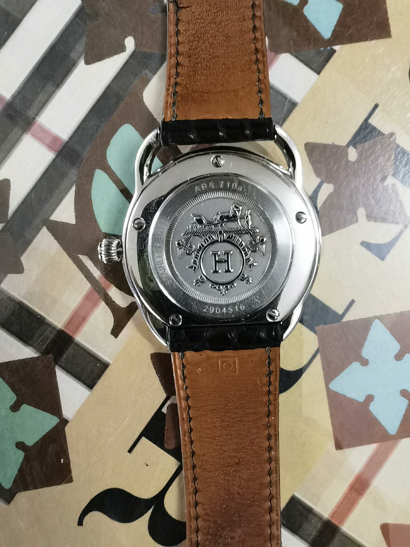 Hermes Classic Round Dial Watch AR5710