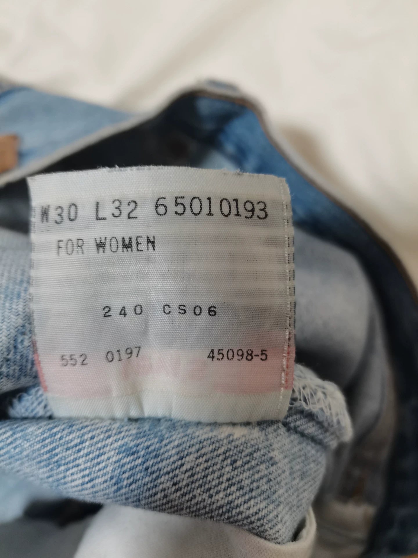 Vintage 1997 Levis 501 Jeans