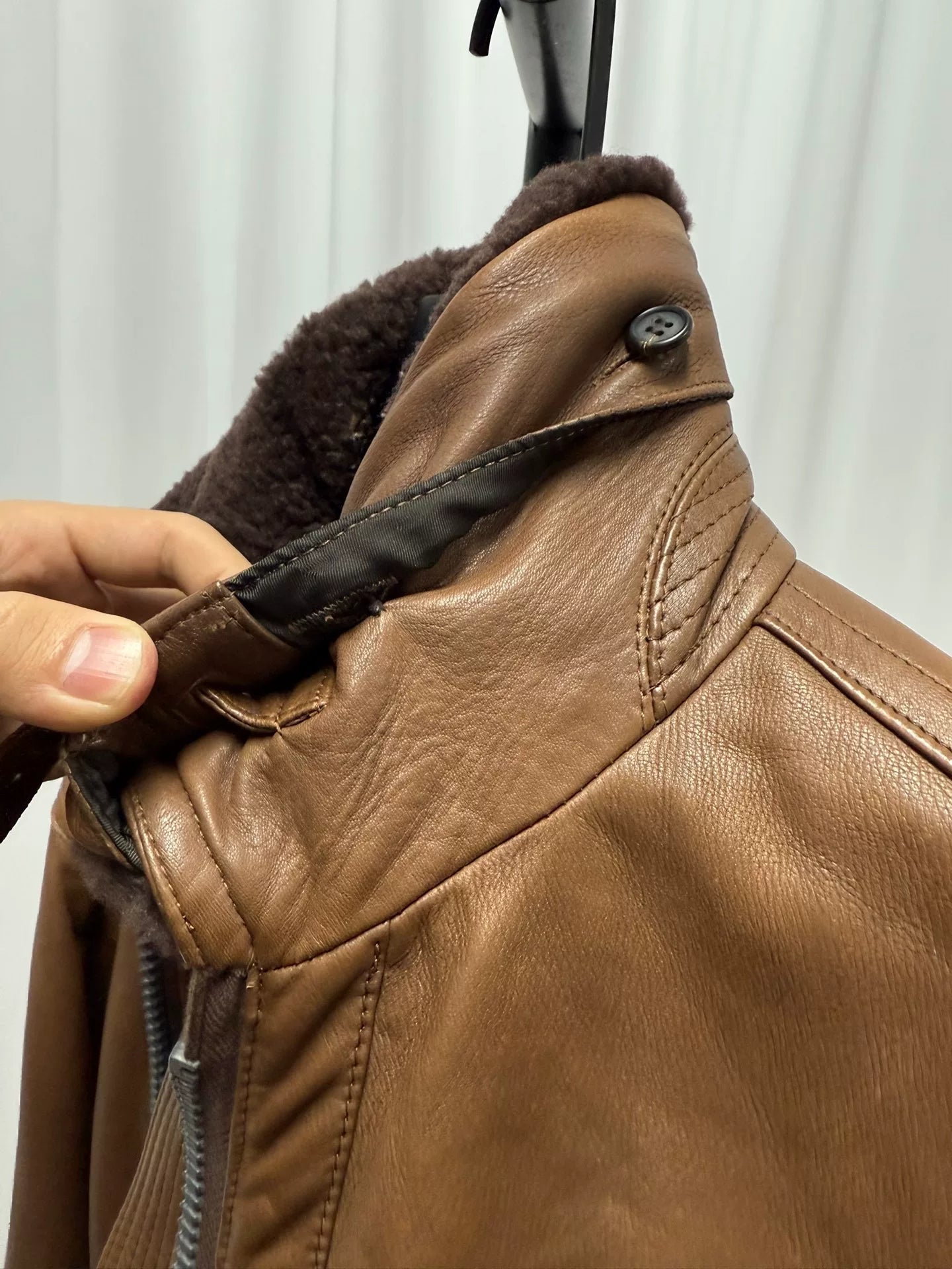 brown leather jacket with removable collar