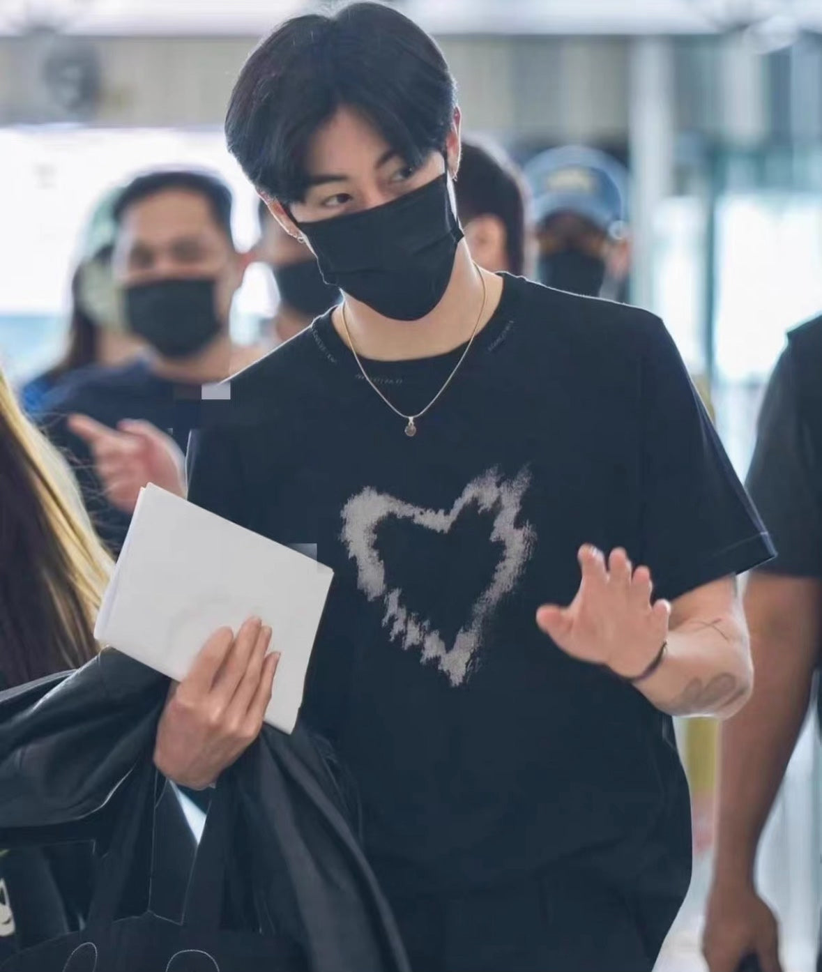 Saint Laurent 21SS Heart Distressed Print T-shirt