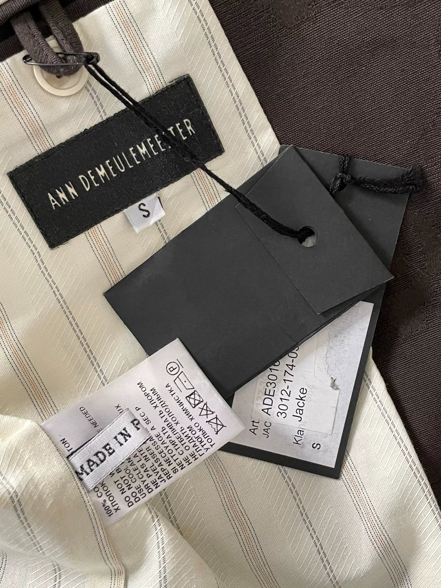 sophisticated spring summer brown blazer