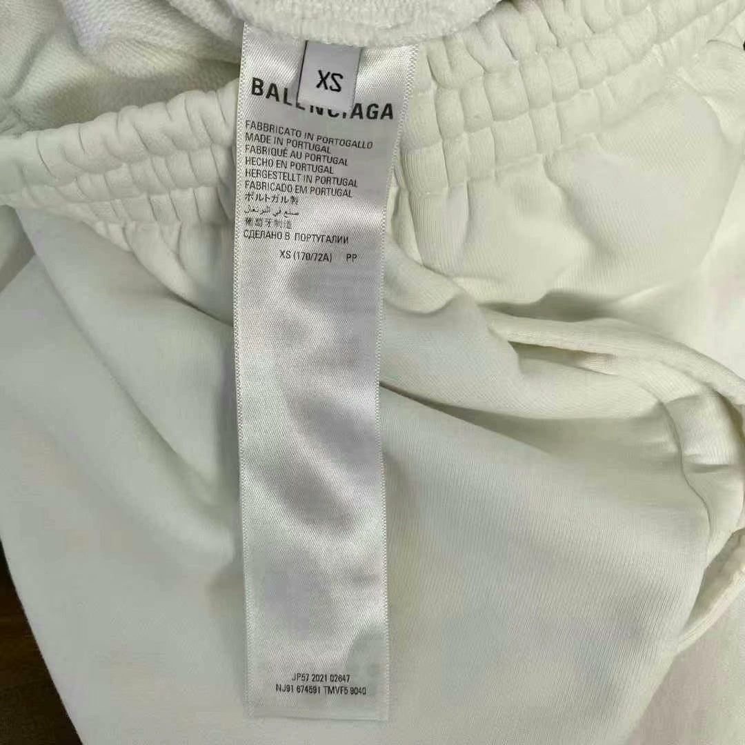 balenciaga embroidered logo heavyweight shorts