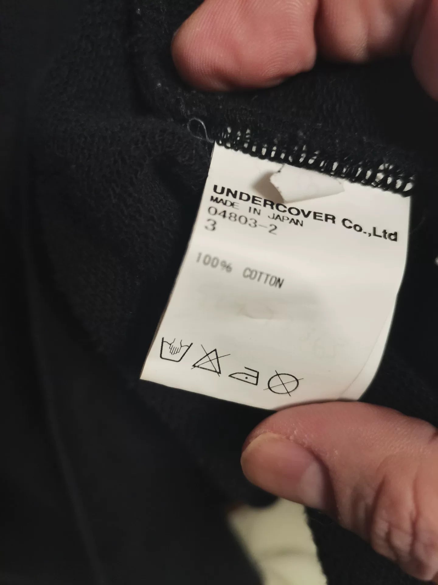 black adventure long hoodie sweatshirt