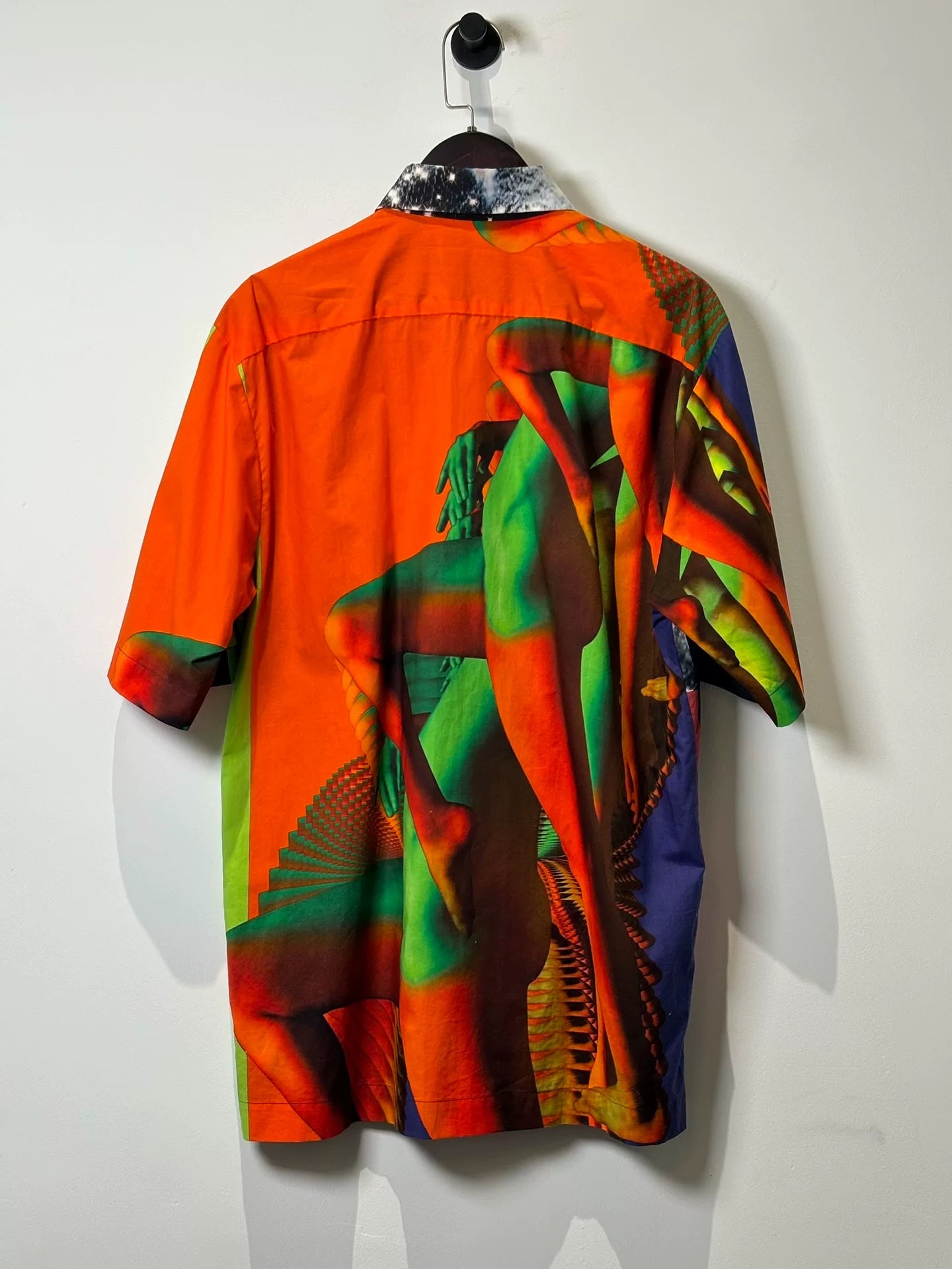 neon graphic short sleeve shirt