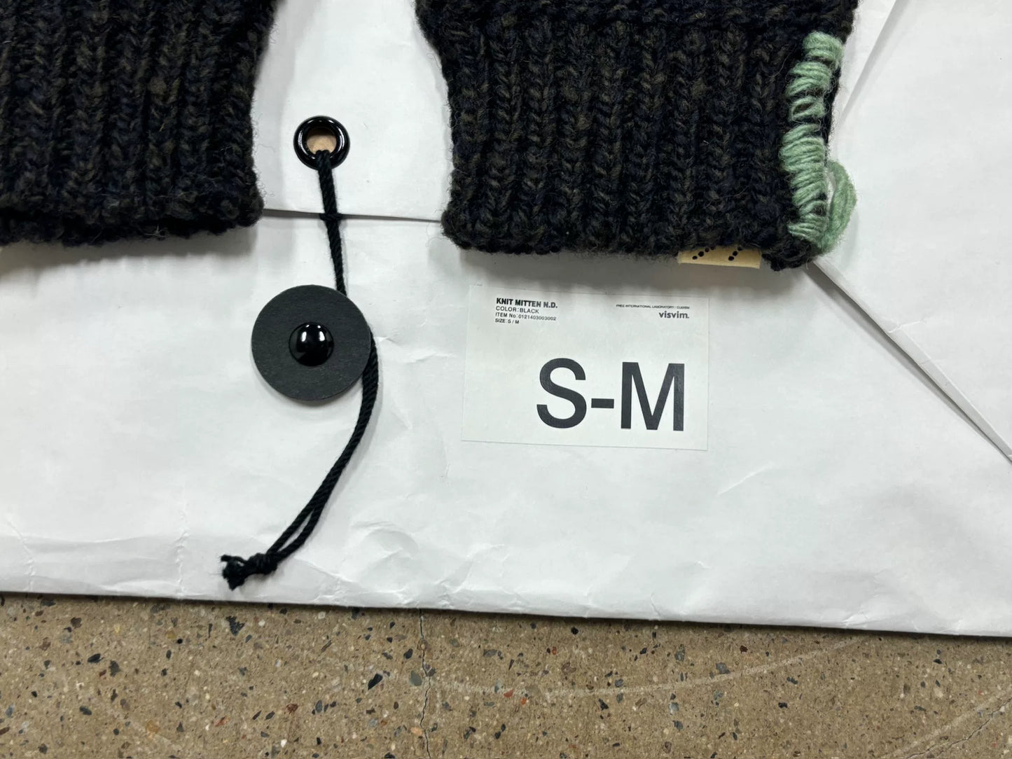 VISVIM KNIT MITTEN N.D.