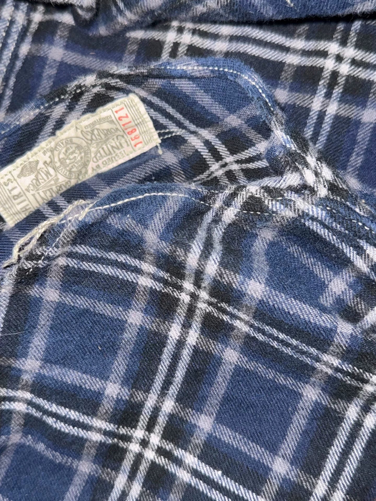 Navy Gray Flannel Shirt Size 16