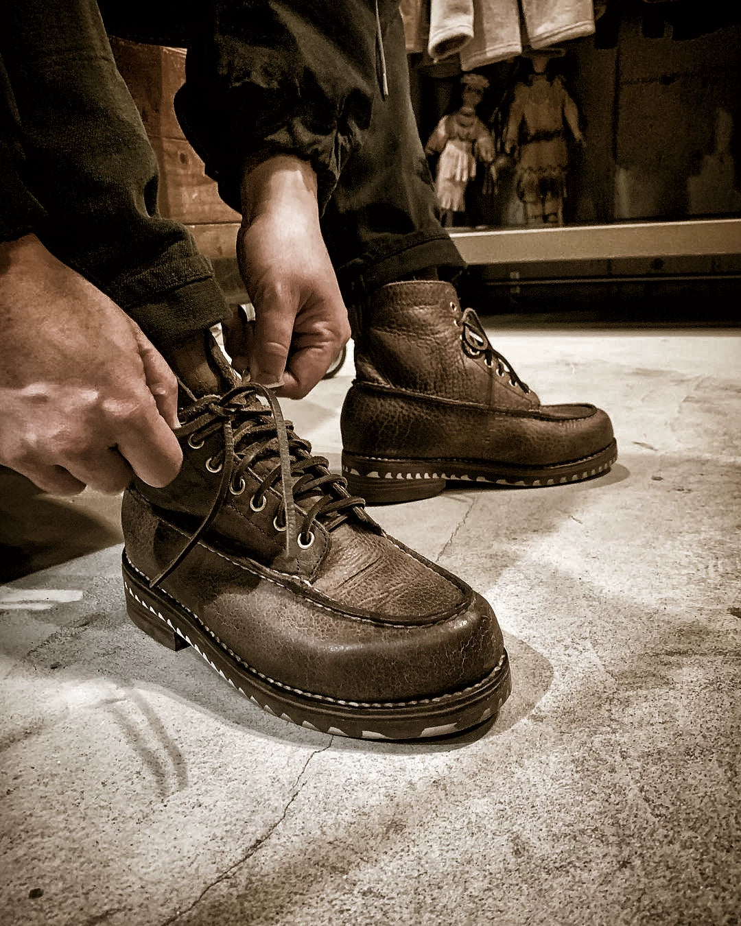 visvim kainai moc toe boots dk.brown