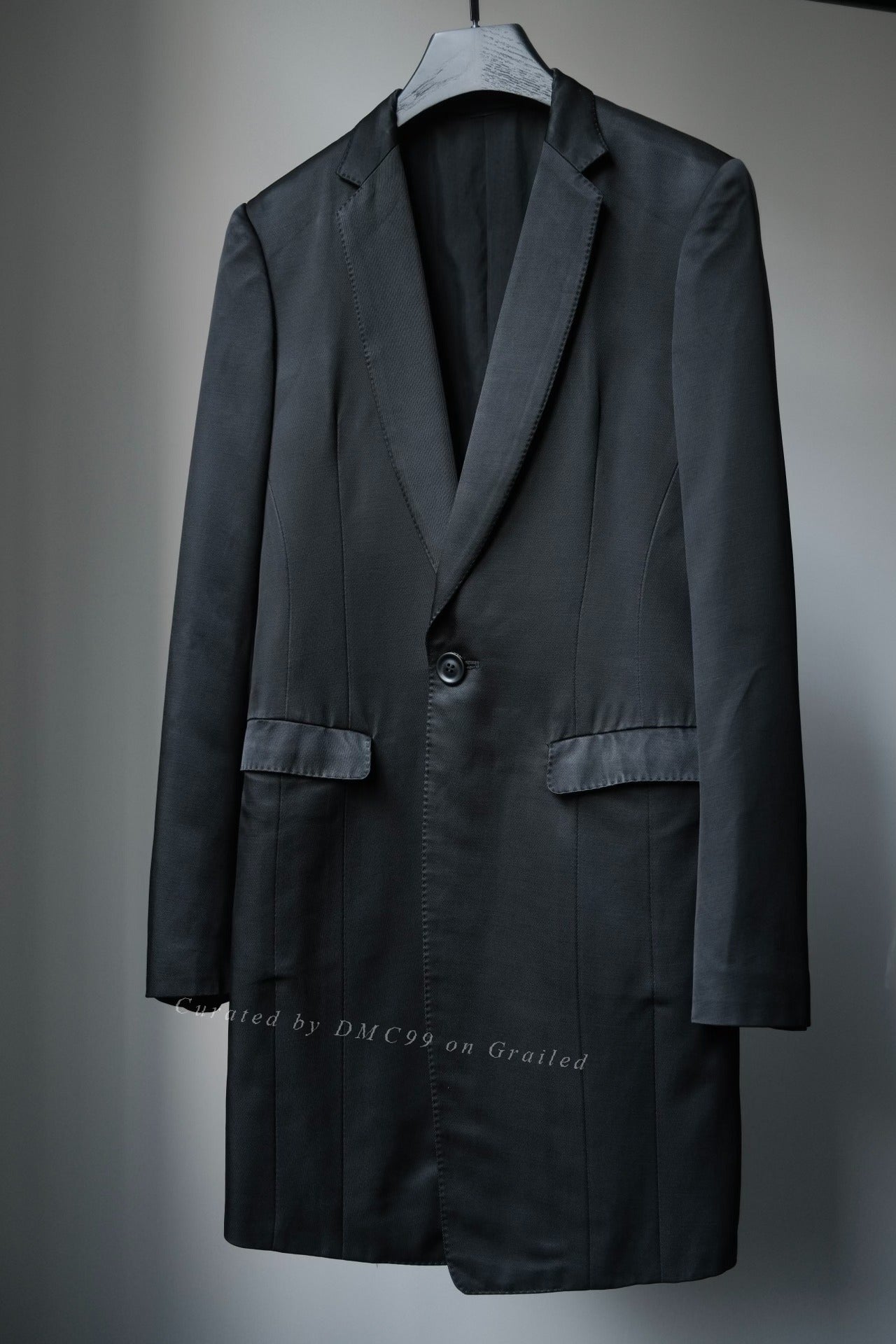 Julius_7 Dark Satin Avant-garde Blazer