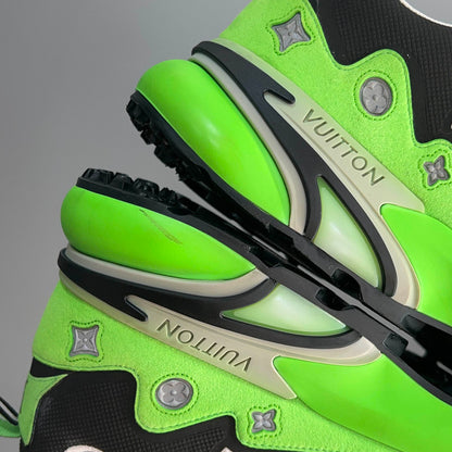 Louis Vuitton Runner Tatic Fashion Sneakers for Men 0079