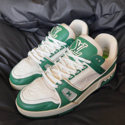 Louis Vuitton Trainer Green and White Low-Top Sneakers 0079